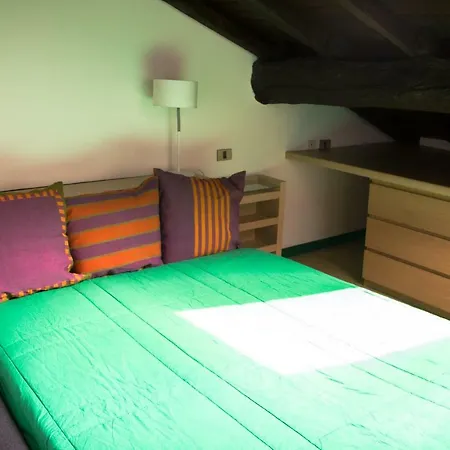 Apartament Cozy In Como