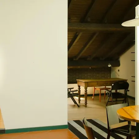 Apartament Cozy In Como